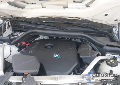 2018 BMW X3 xDrive30I z USA, uszkodzony, nr VIN 5UXTR9C54JLD74790